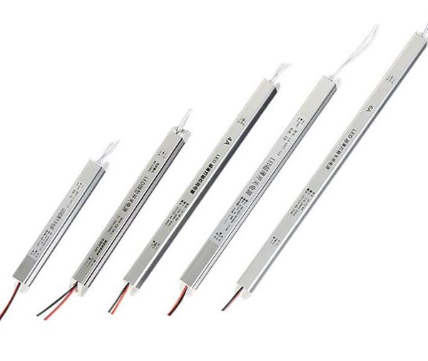 Driver Tipo Lápiz De 12 y 24 Voltios Para Cinta Led